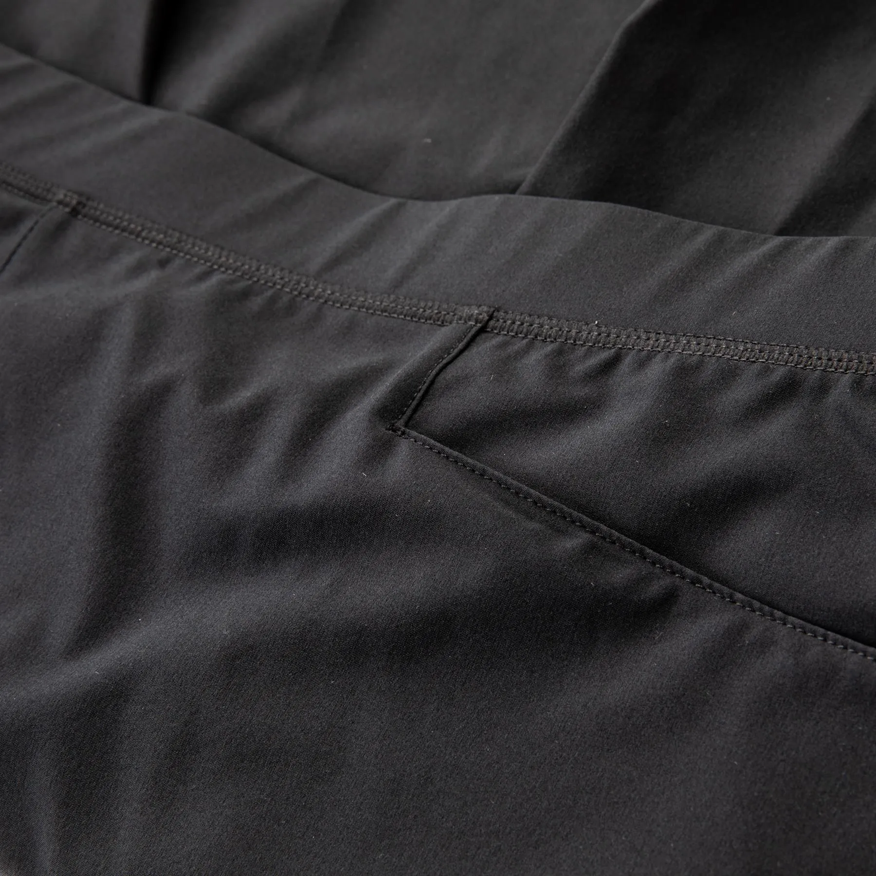 15 Inch Performance Pleated Skort Polo Black