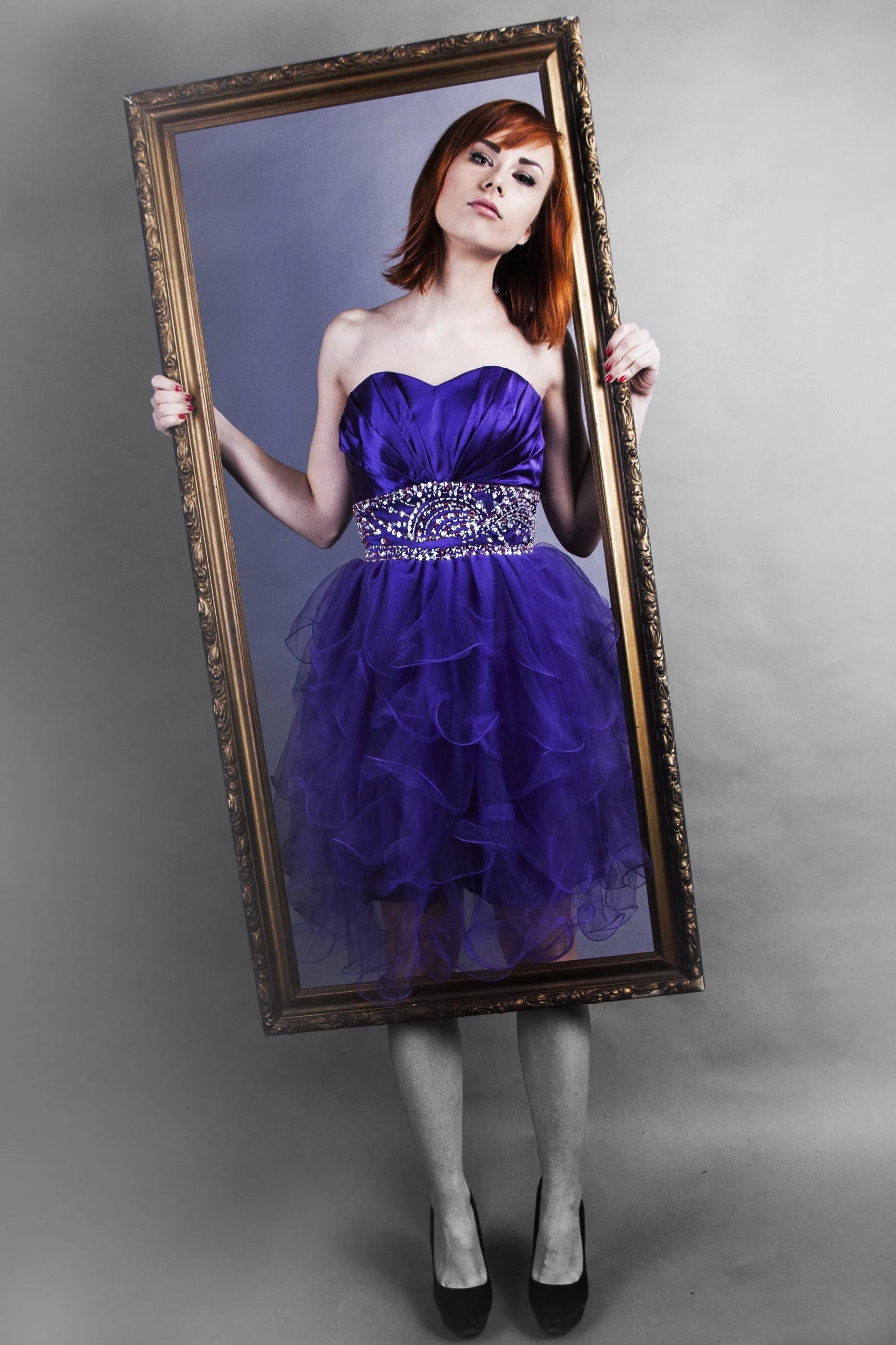 A-line Sweetheart Knee Length Tulle Beaded Backless Homecoming Dress
