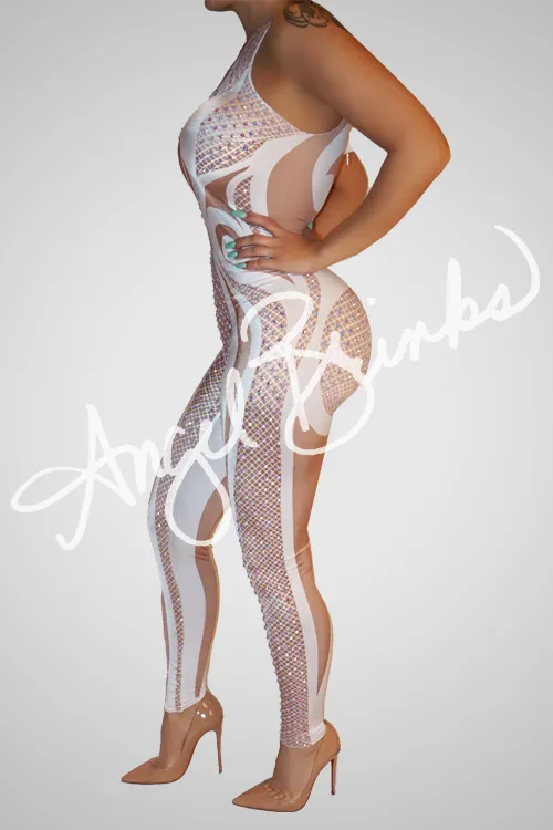 Adorn