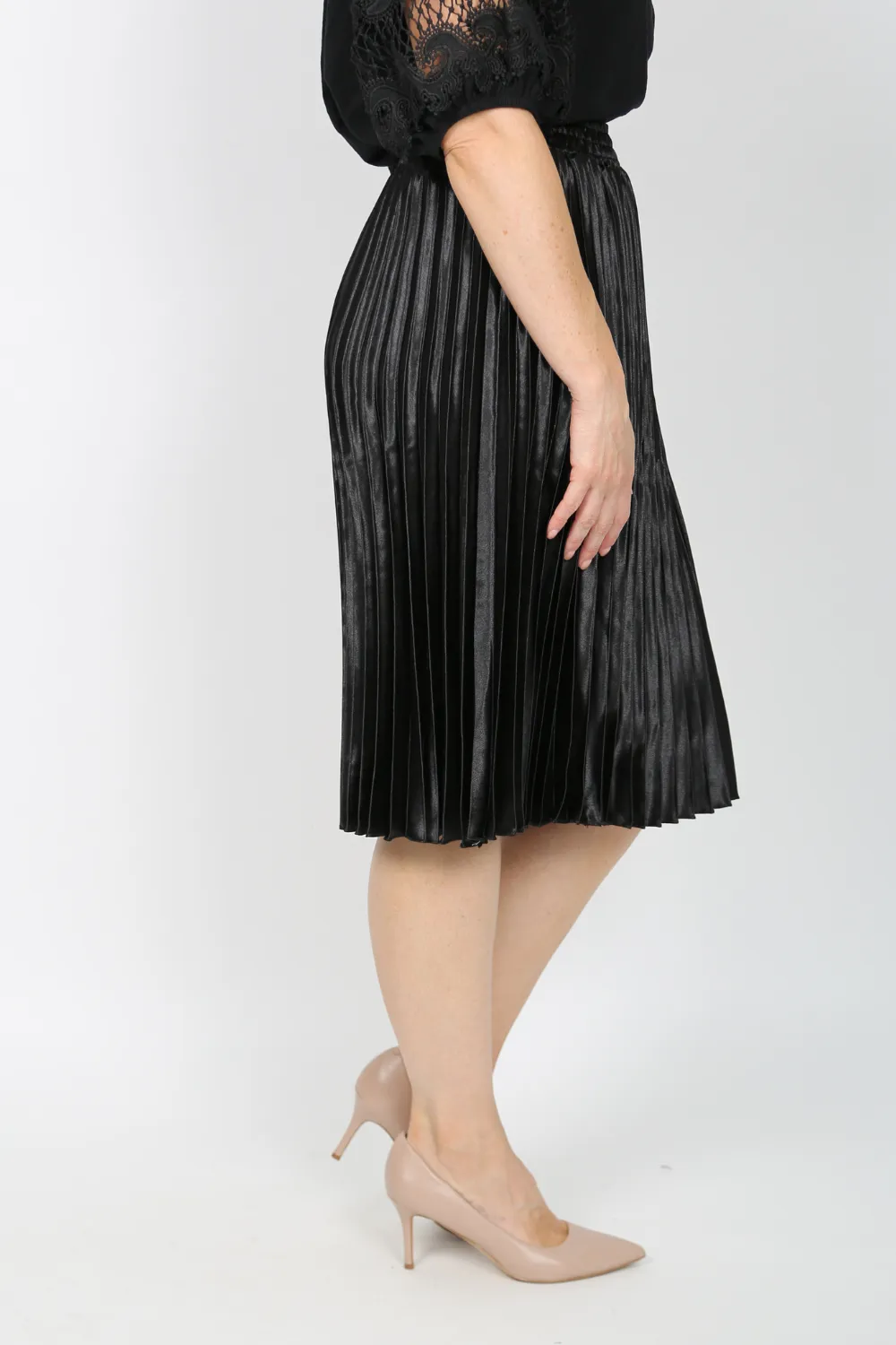 Black Pleated Skirt
