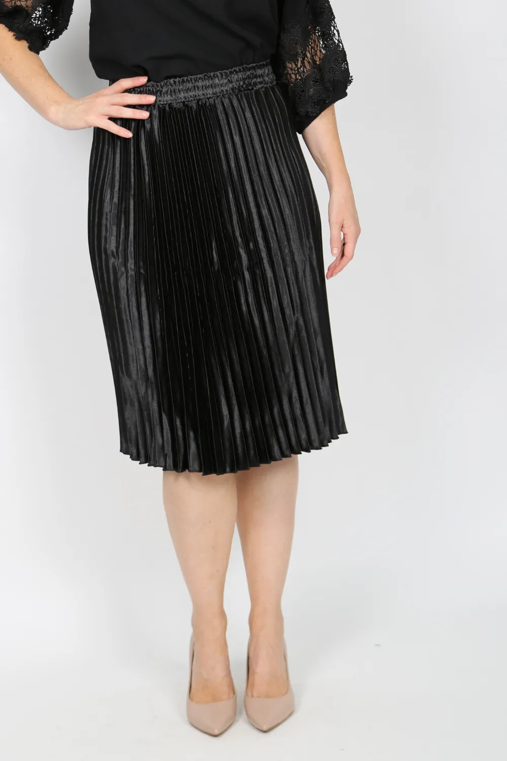Black Pleated Skirt