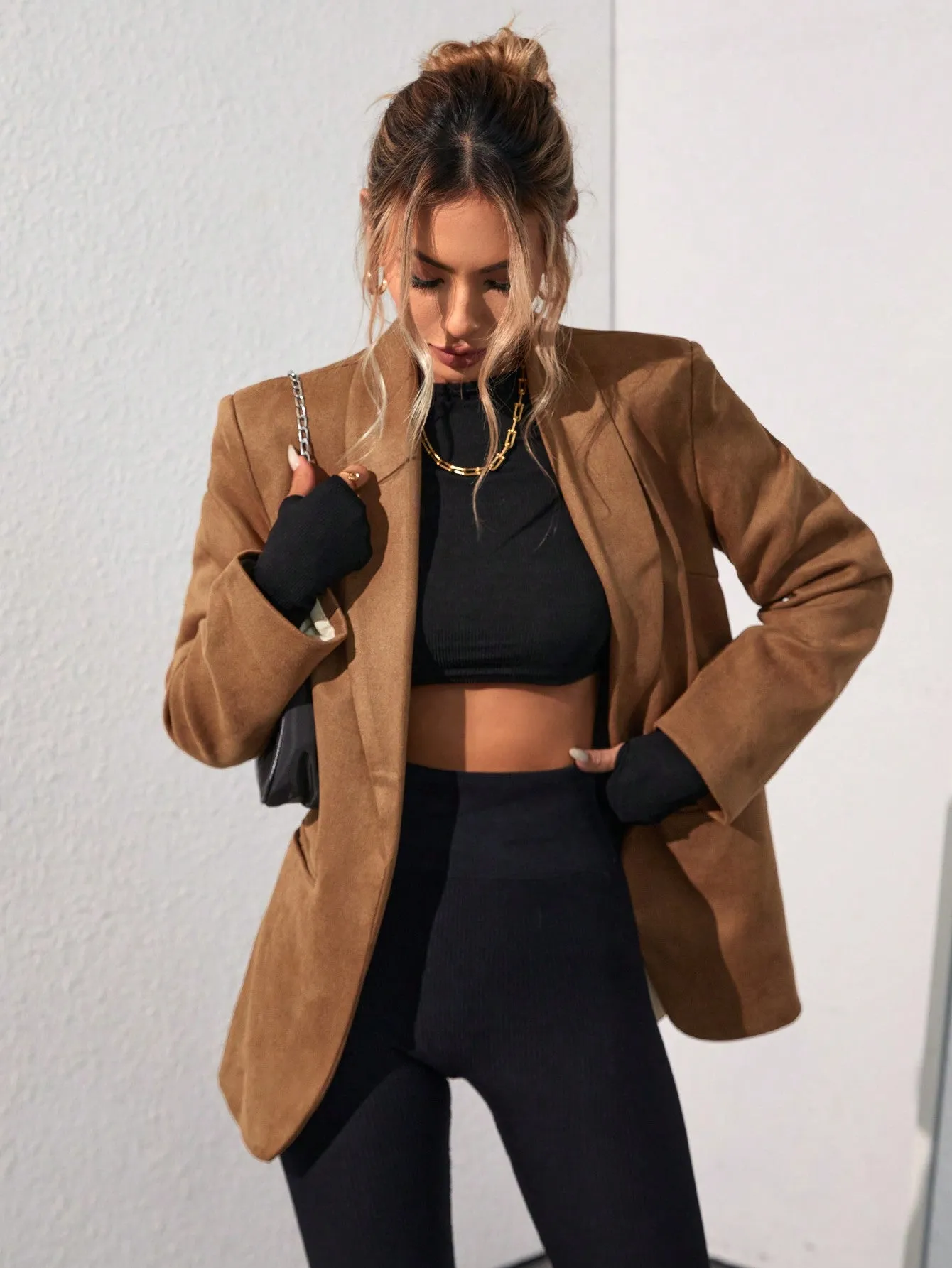 Blazer Aveloria Modichic para Mujer en Cherry Vibes