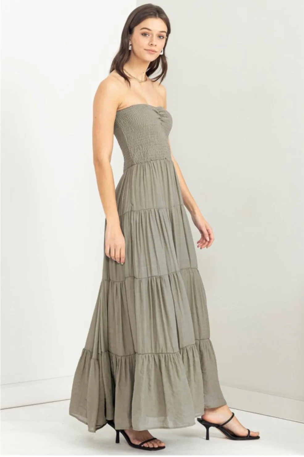 D131 RUCHED STRAPLESS DRESS