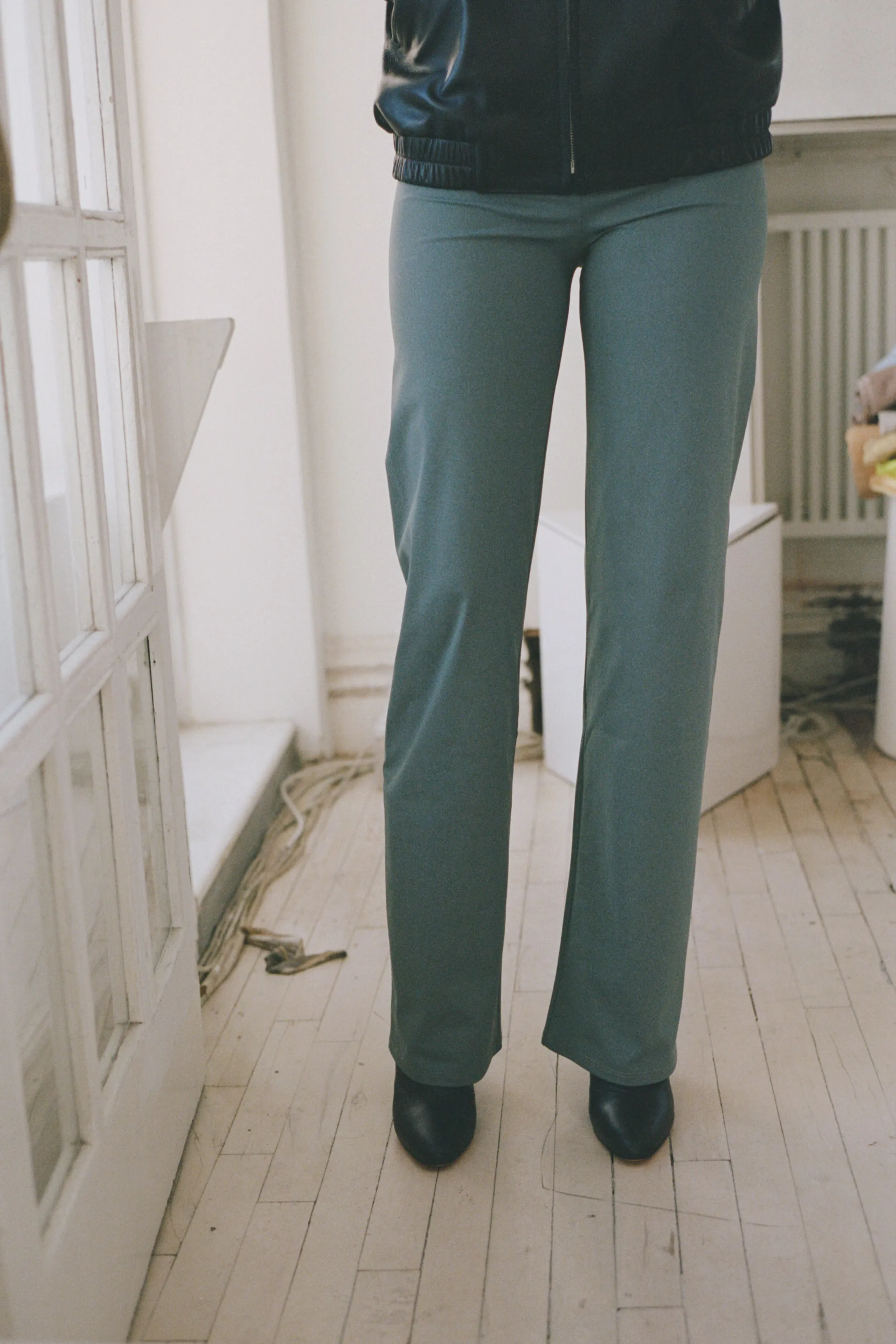 DANCE PANTS, WHARF