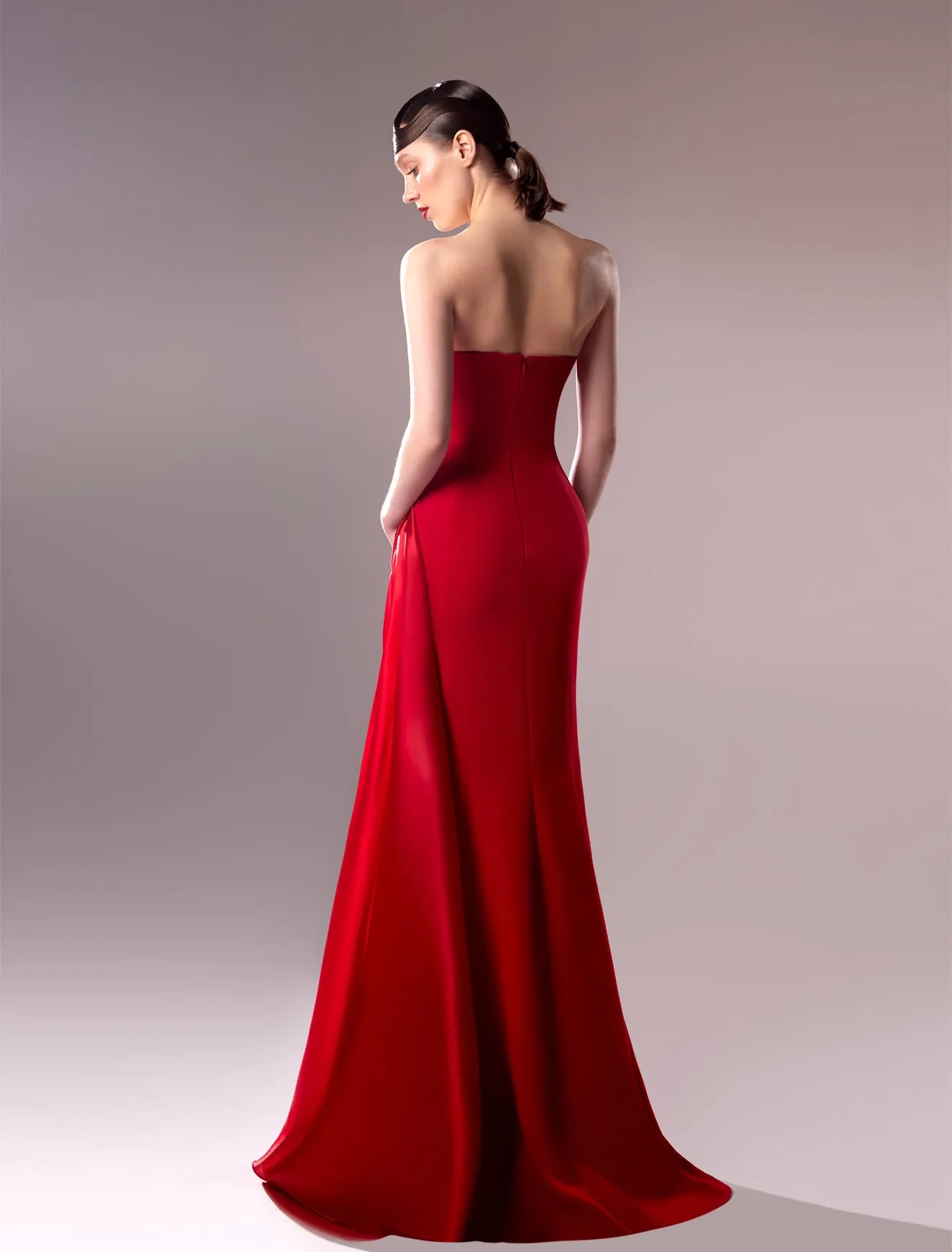 G1610 GABY CHARBACHY