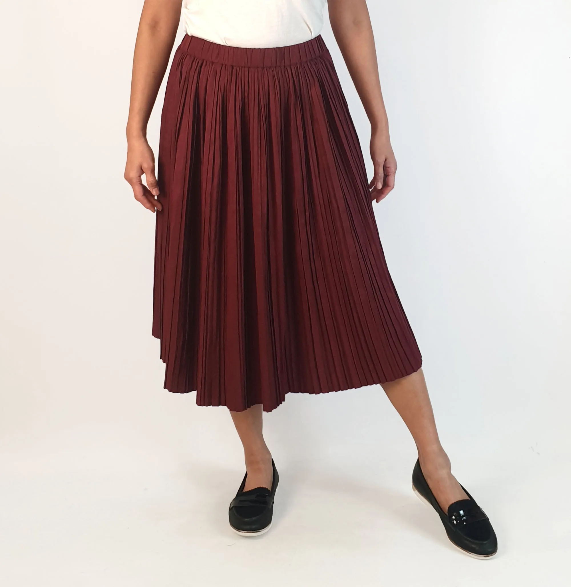 Gorman red pleated midi skirt size 10