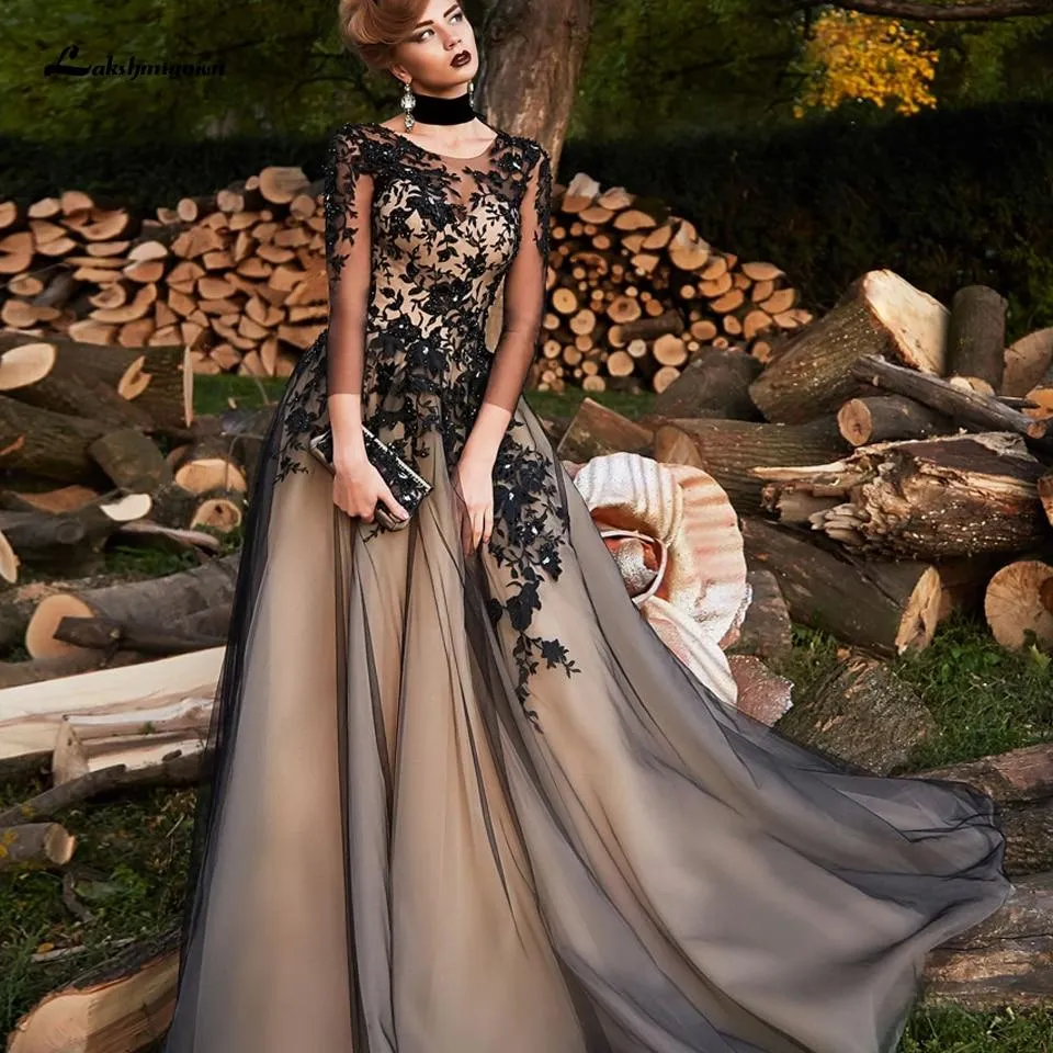 Gothic Black Long Sleeve Wedding Gowns A Line