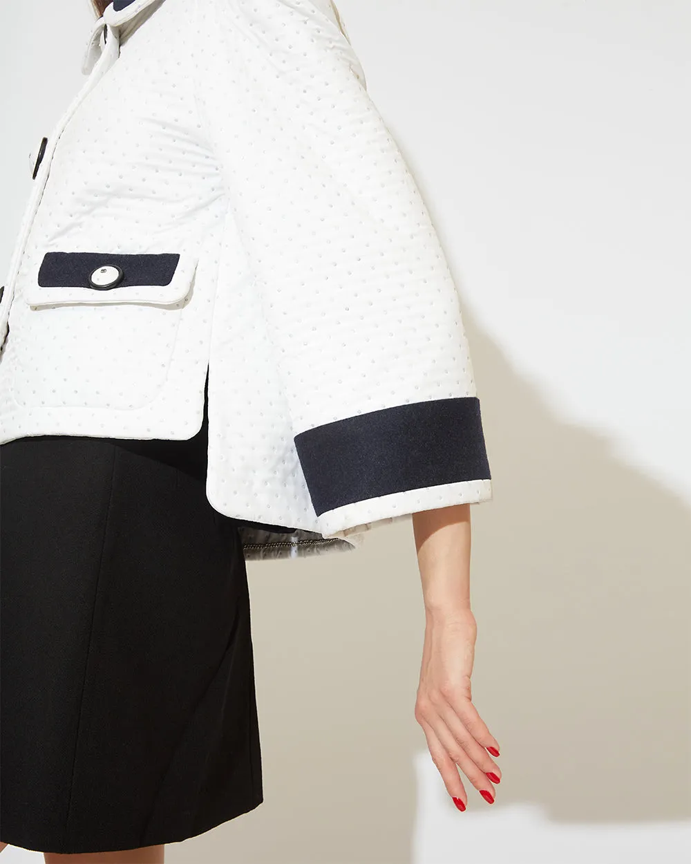 Jacket in white and dark blue