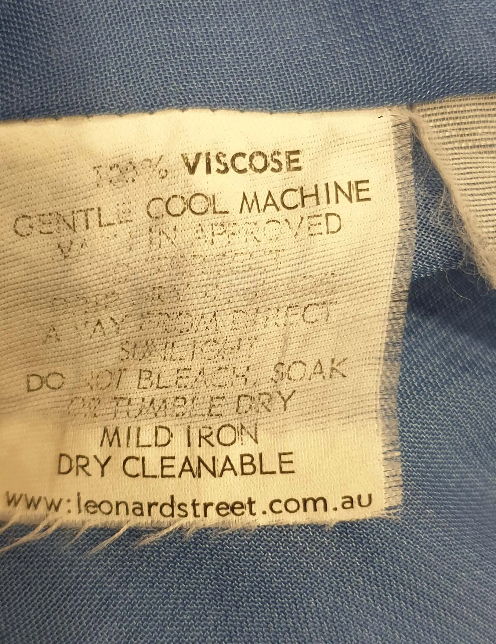 Leonard St blue print sleeveless dress size M