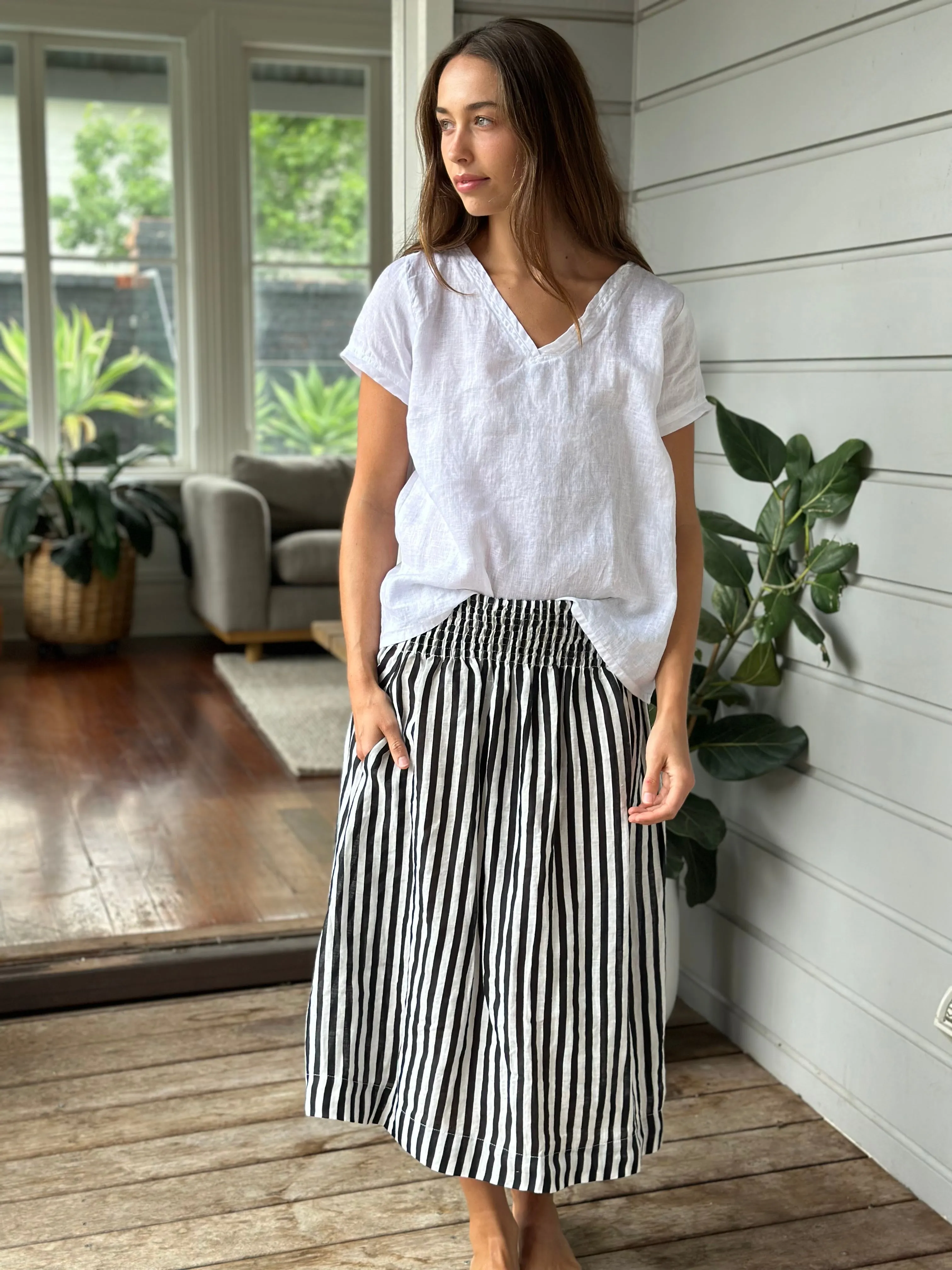 lola skirt-small black stripe linen