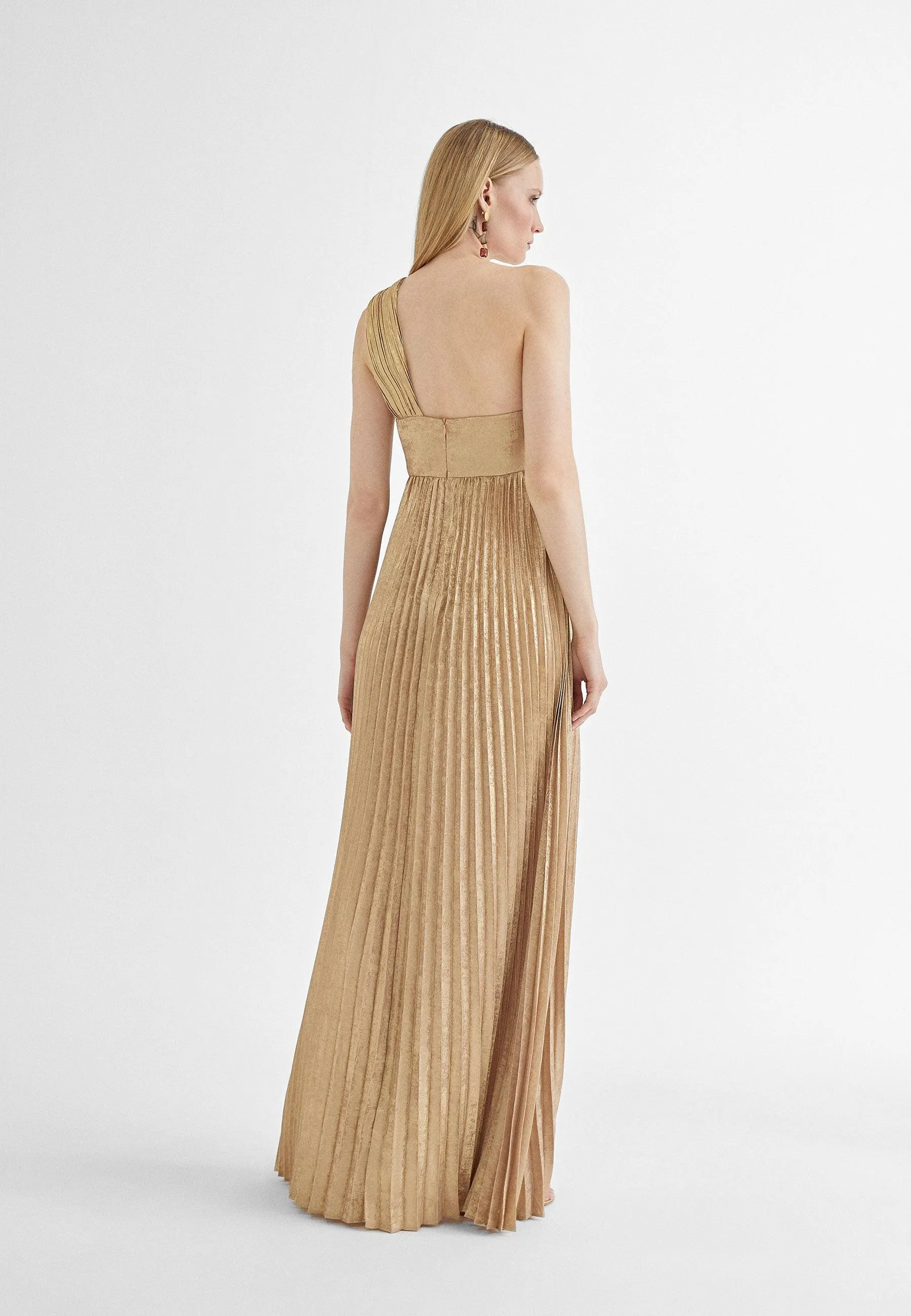 Long asymmetric dress