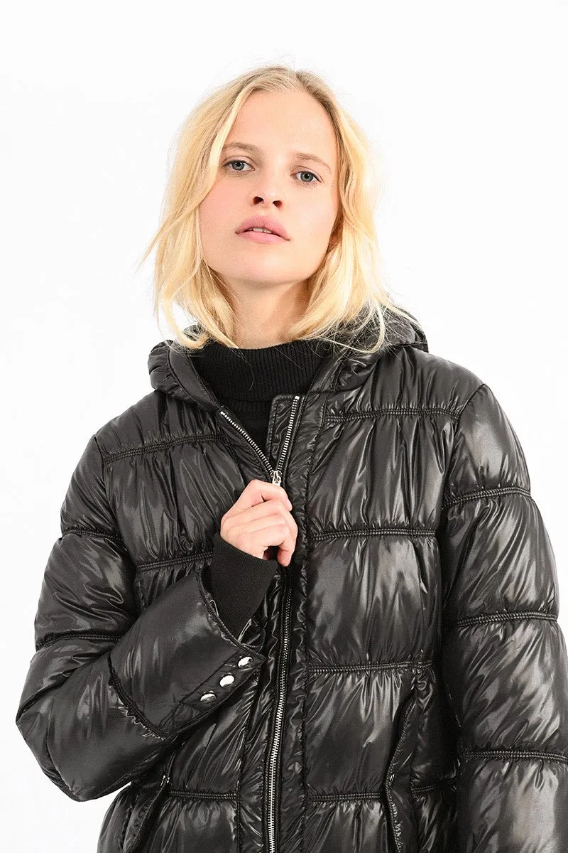 LONG HOODED DOWN JACKET
