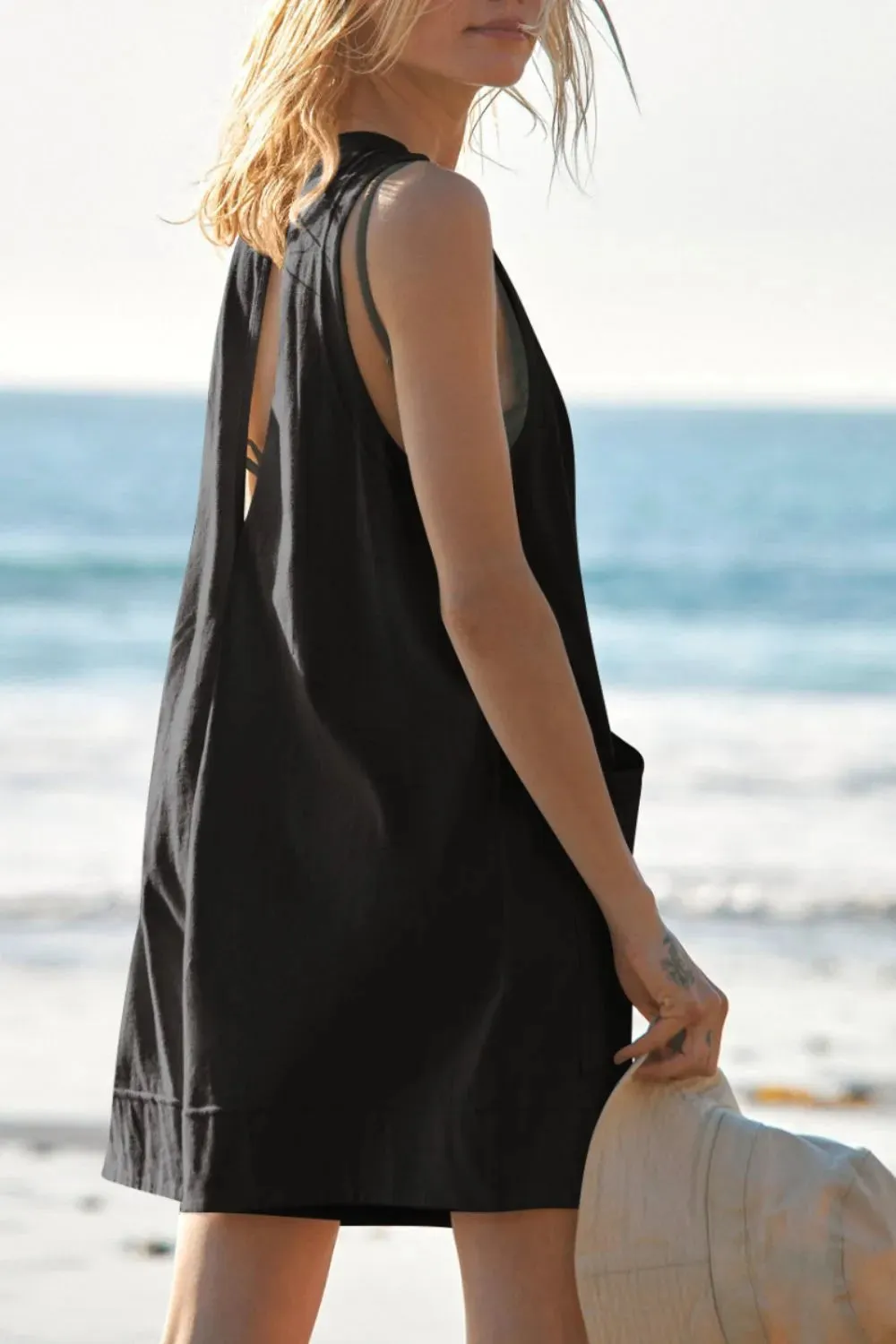 Lovelet Round Neck Sleeveless Romper with Pockets