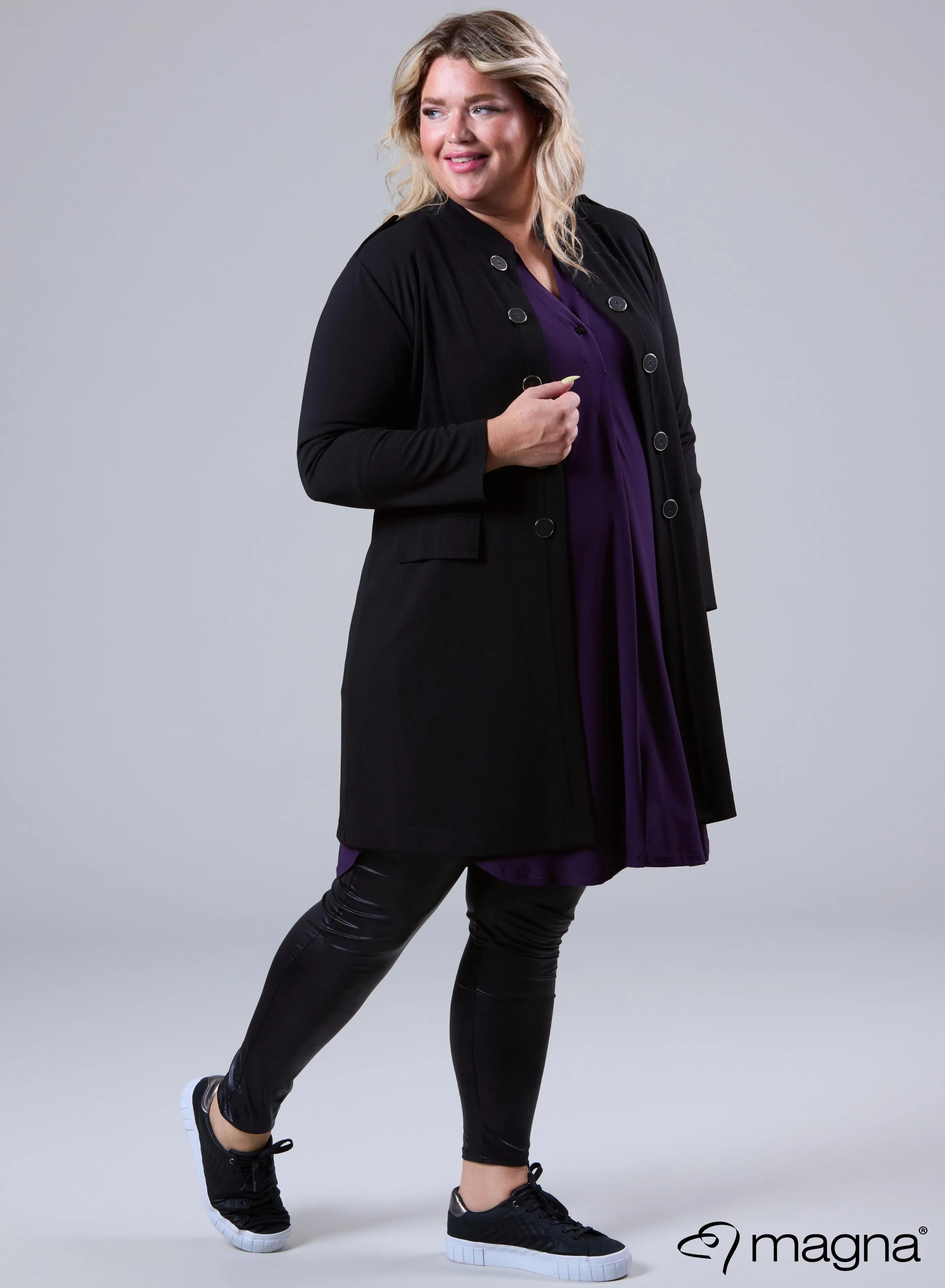 Magna Open Blazer With Button Details Black