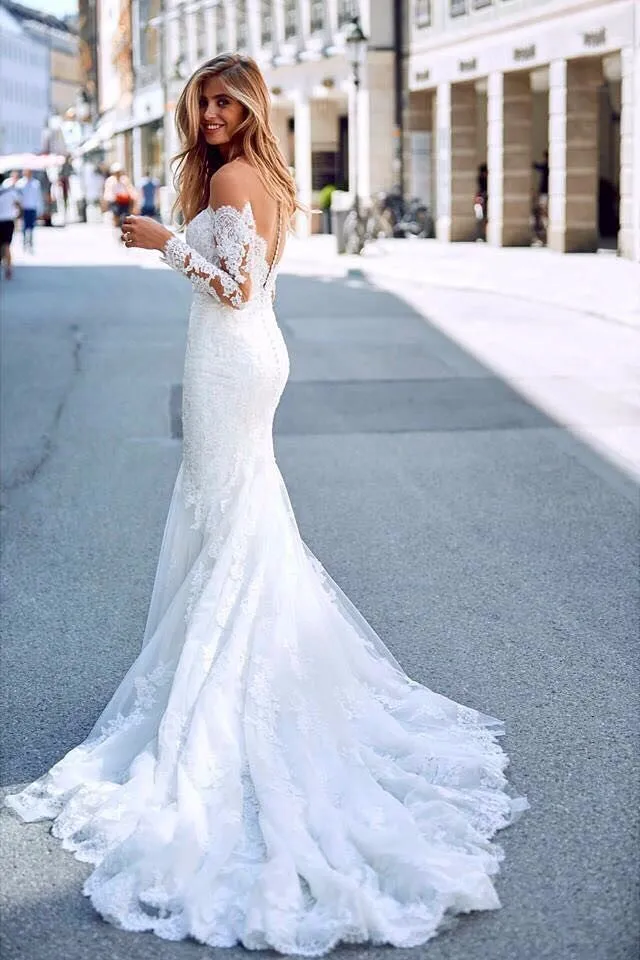 Mermaid Sweetheart Long Sleeve Floor Length Chapel Backless Applique Wedding Dress