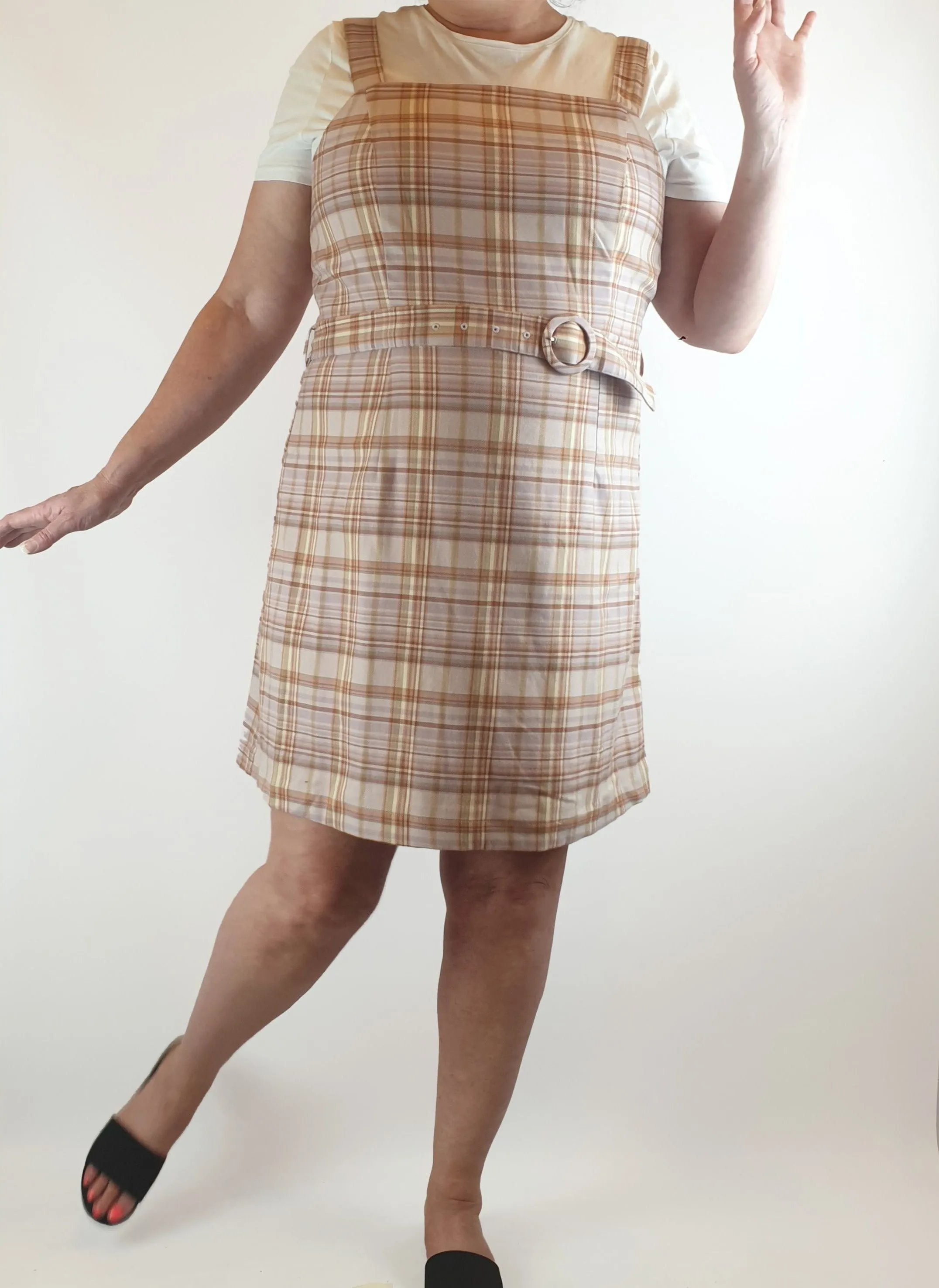 Princess Highway purple-based plaid sleeveless dress size 18