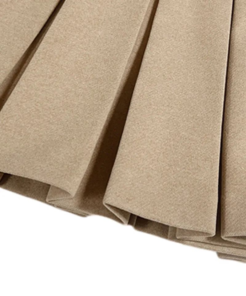 Q.C PLAY: Winter Fleece Woven Pleated A-Line Back Banding Skirt - Beige