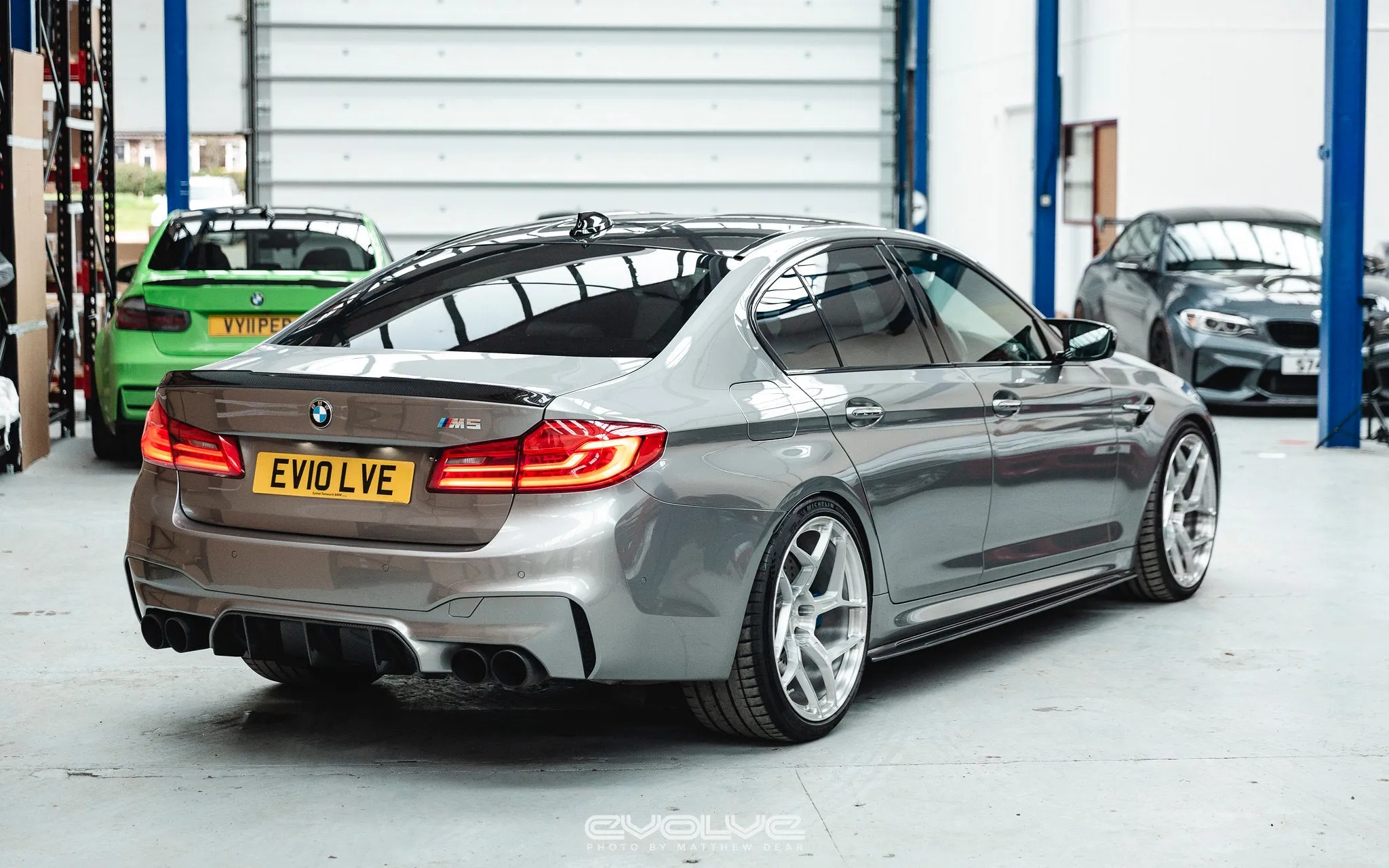 RKP F90 M5 Carbon Side Skirt Set