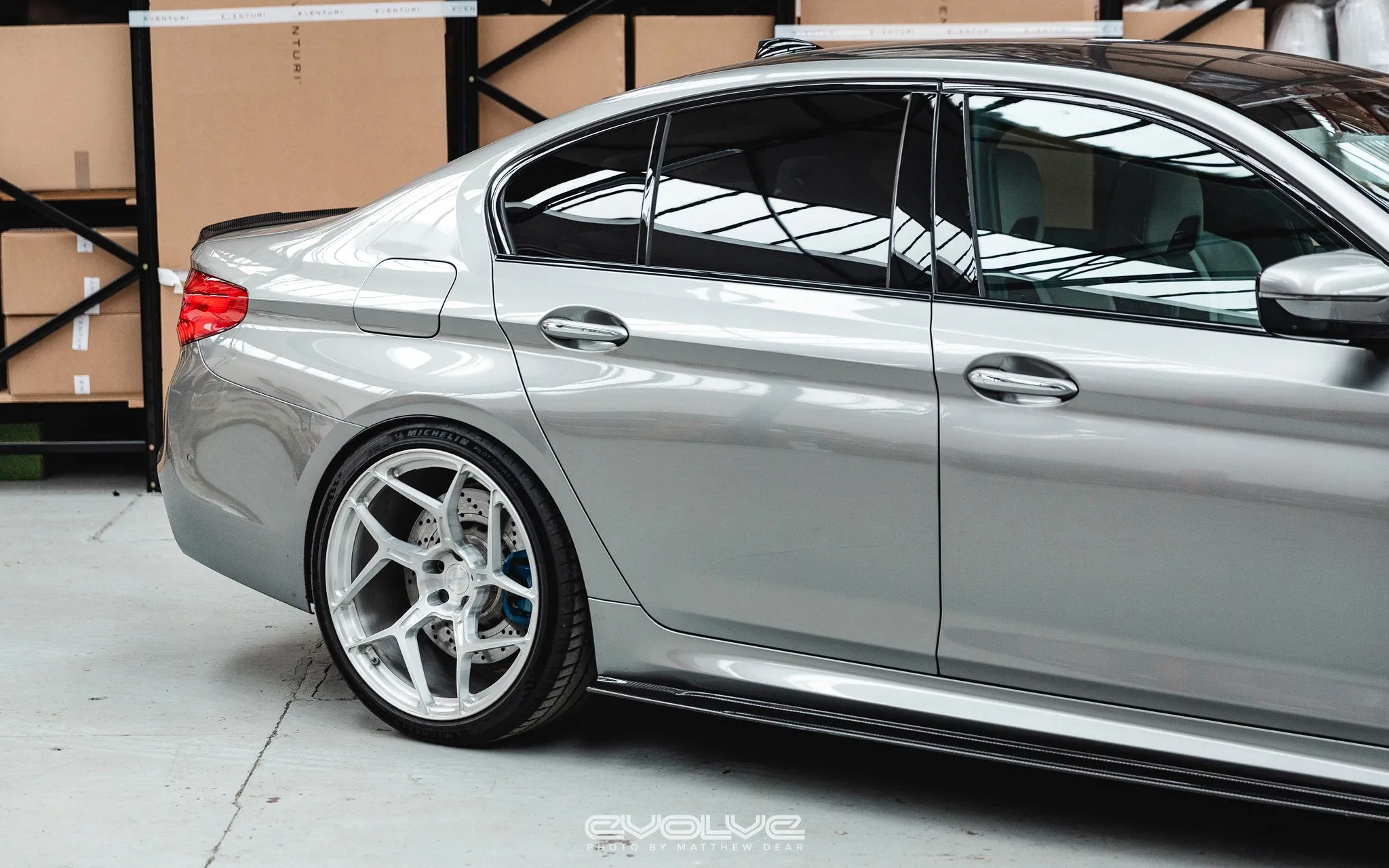 RKP F90 M5 Carbon Side Skirt Set