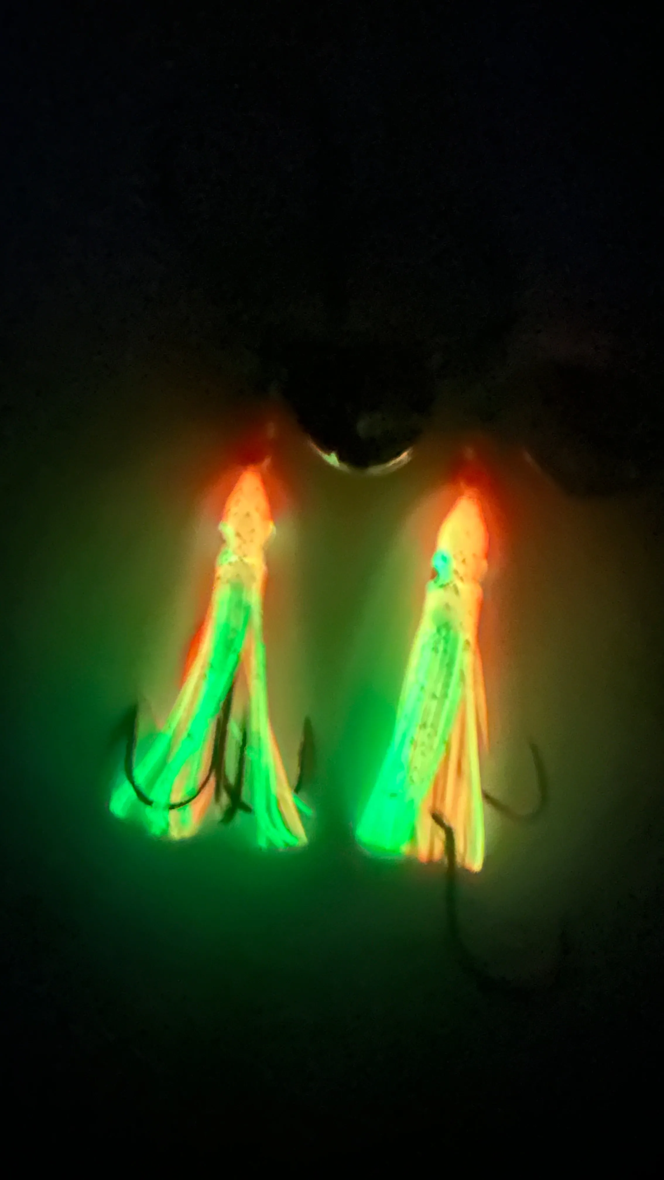 Salmon Tackle - Kokopros® Twin Pack Orange Chartreuse #4 Salmon Hoochie's  2/0 Red Treble and a 4/0 Red Octopus Snell