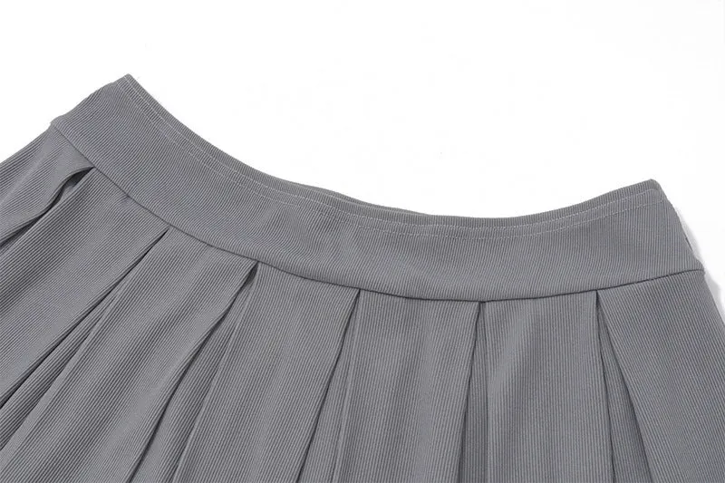 Sweet Lace Short-sleeved Top   Pleated Skirt Knitted suit