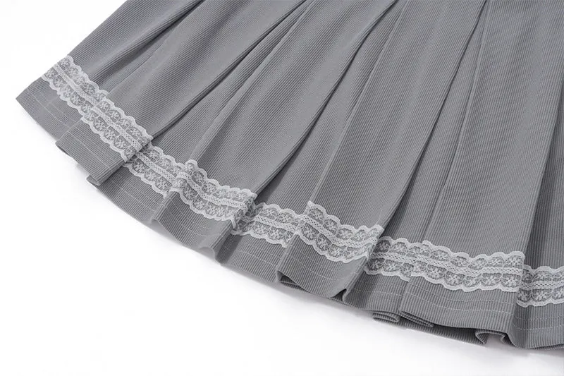Sweet Lace Short-sleeved Top   Pleated Skirt Knitted suit