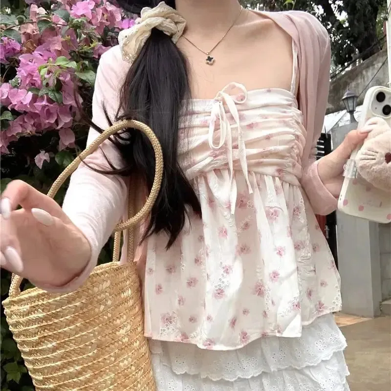 Top Pink frenum Pleated