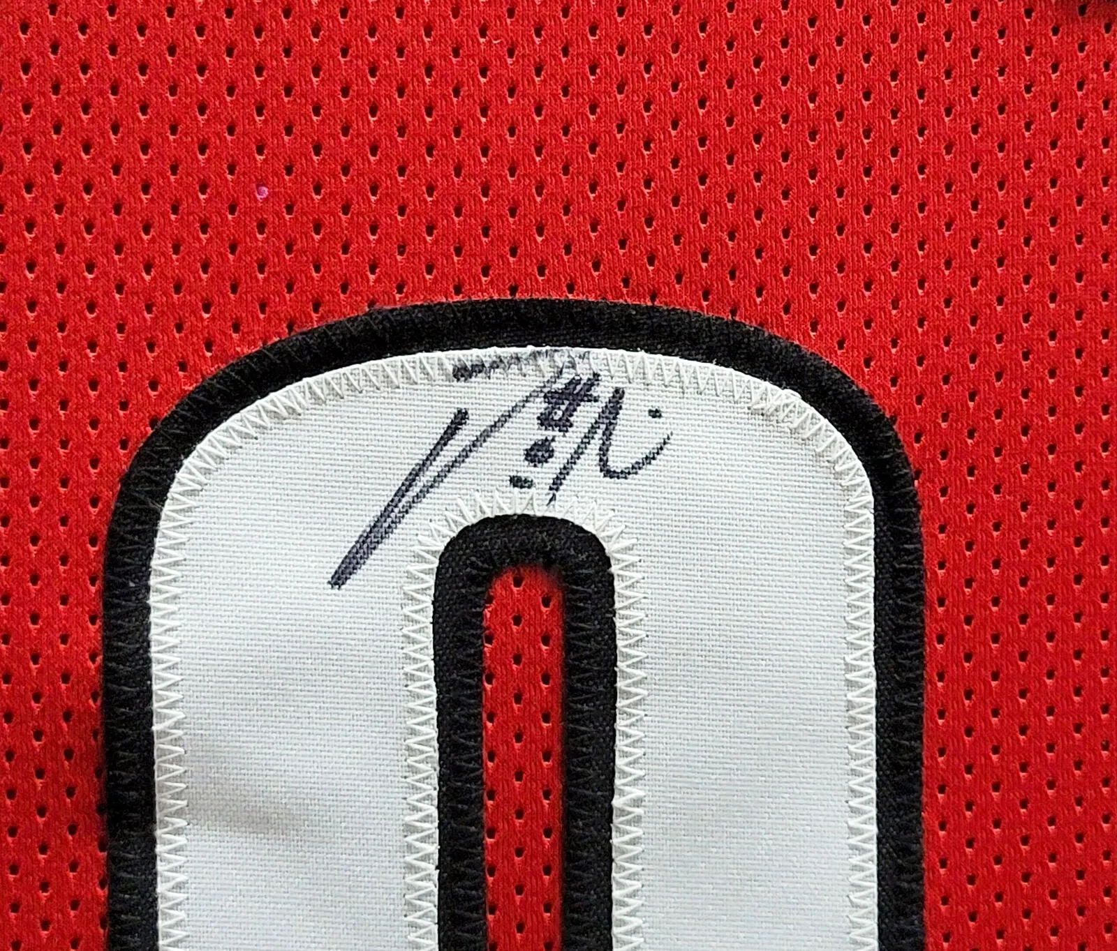 TRAIL BLAZERS DAMIAN LILLARD AUTOGRAPHED SIGNED FRAMED RED JERSEY BECKETT 202401