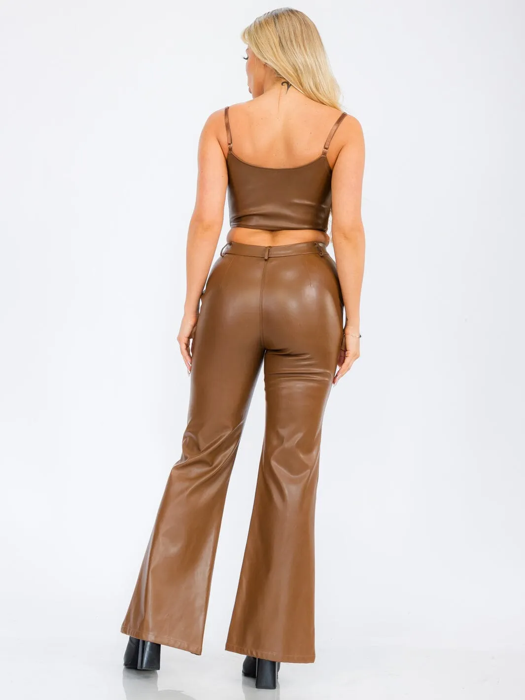 WOMEN'S SLEEVELESS CROP TOP & BUTTON CLOSURE WIDE LEG PANTS PU PLEATHER 2PC SET