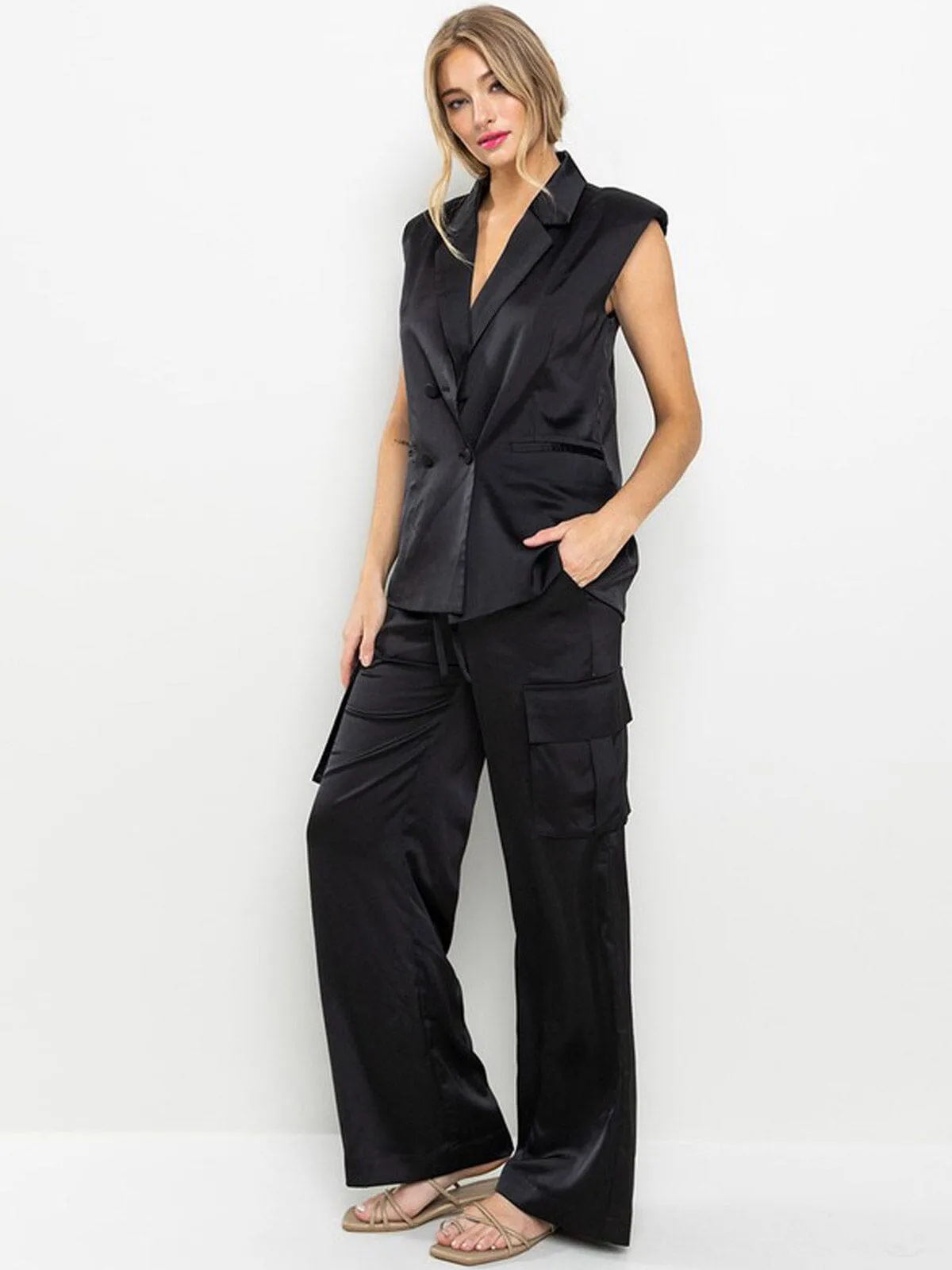 WOMEN'S SLEEVELESS SHOLDER PADDING TOP & WIDE LEG PANTS SATIN 2PC. SET